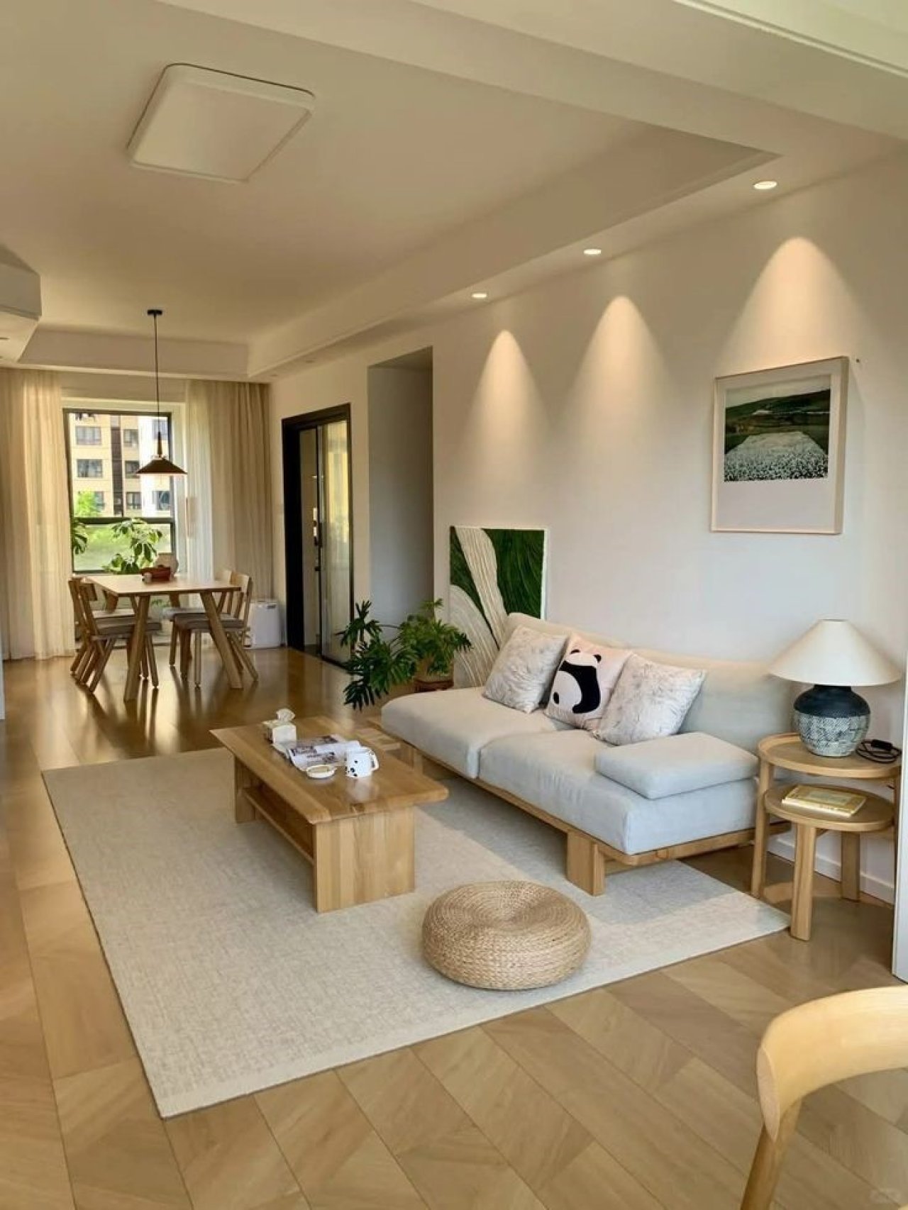 furnitur yang simpel